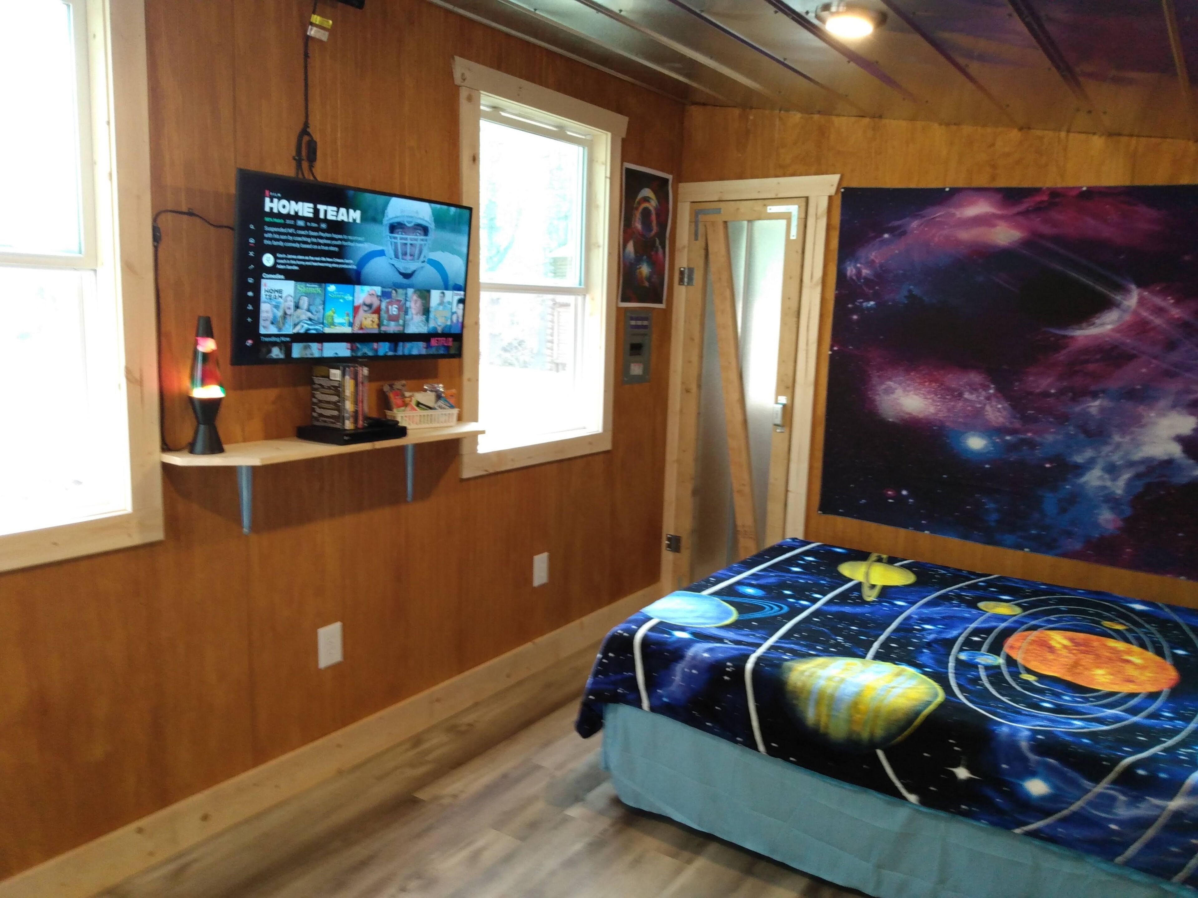 Hippie hideaway on US 129 the  DRAGON 🐲 w/firepit-grill 2 hammocks ;)