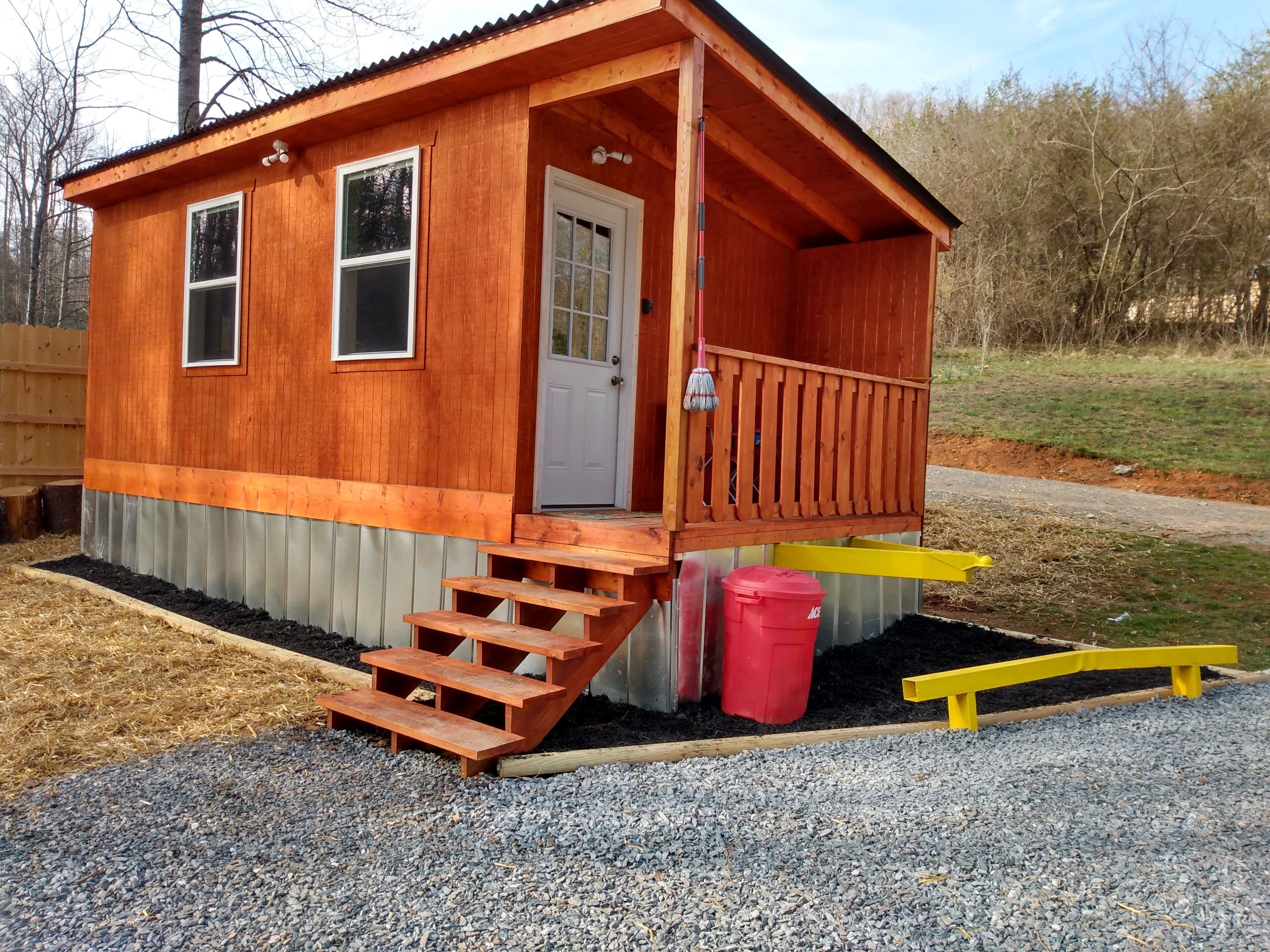 Hippie hideaway on US 129 the  DRAGON 🐲 w/firepit-grill 2 hammocks ;)