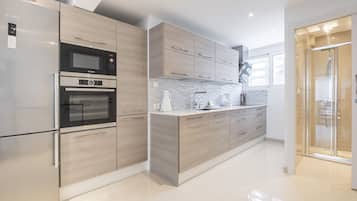 Fridge, microwave, oven, dishwasher