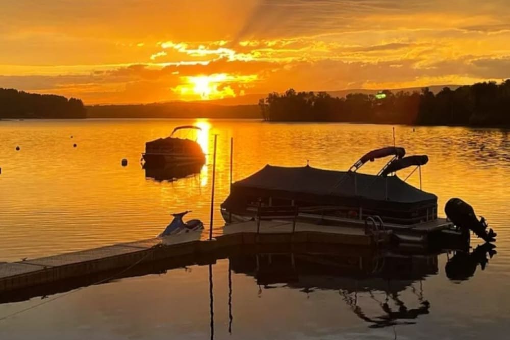 Sunsets on the Great Sacandaga Lake Rentals