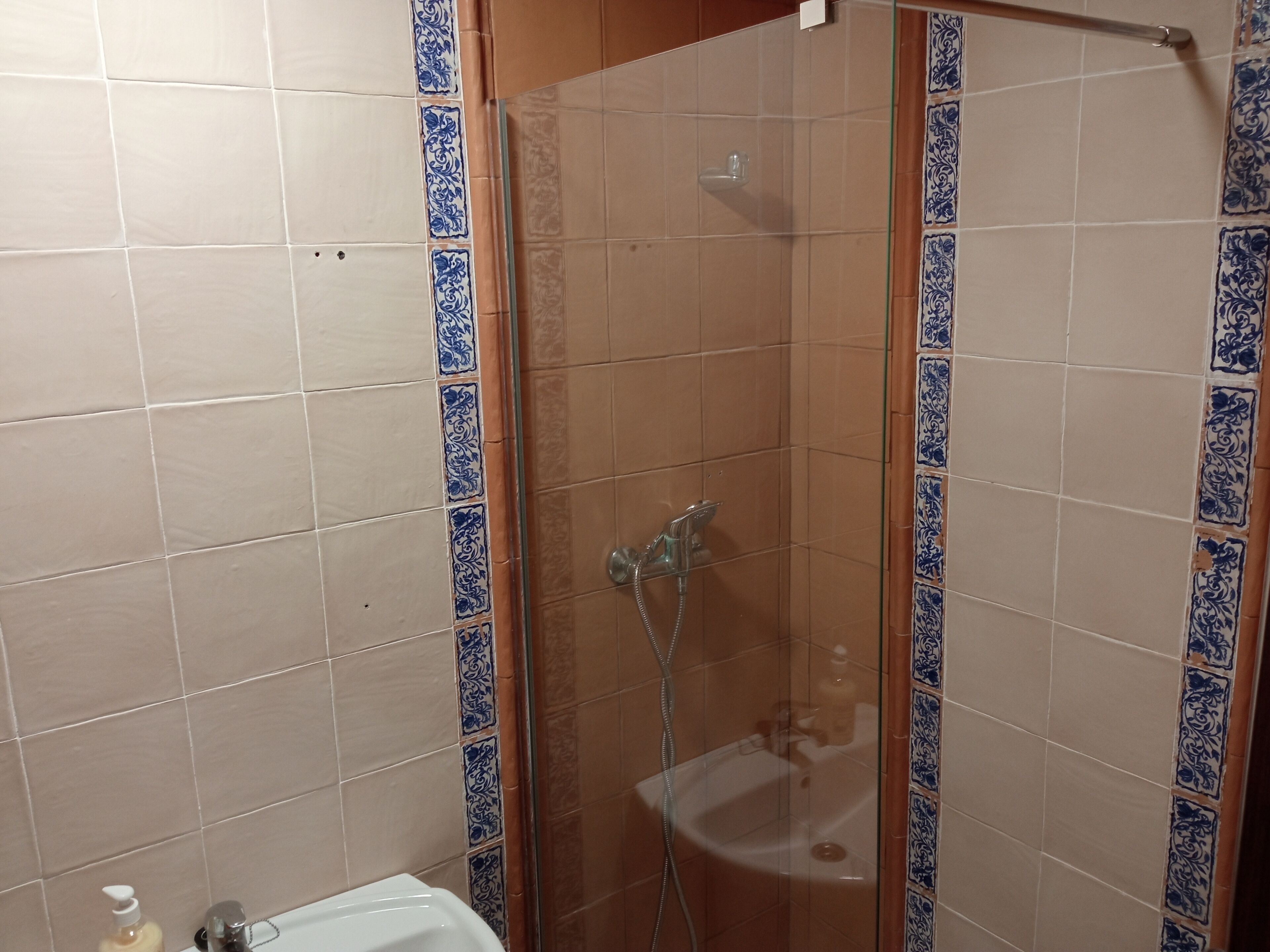 Fantastic villa in the mountains next to the river