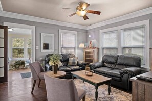 TV, offices - Cherry Street Retreat - 4 Bedroom, Close to Beach (South Haven)