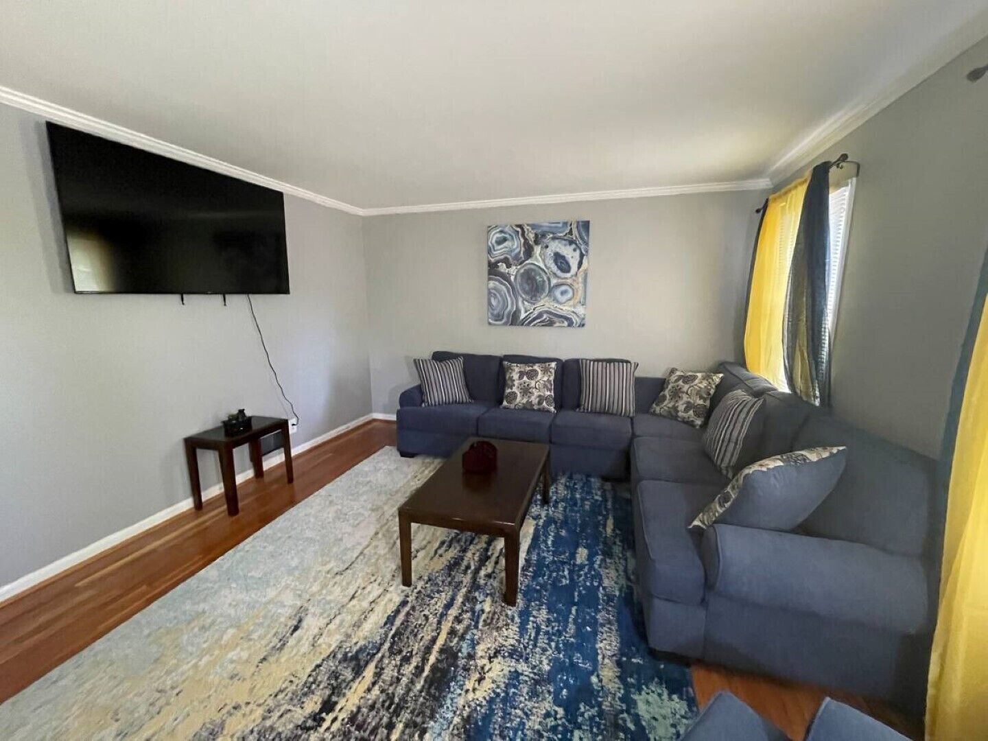 Serene Azul Retreat 5mins from Atlanta Airport Pool area ready!! 