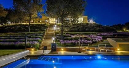 Casale Astralis 13 by Marche Holiday Villas