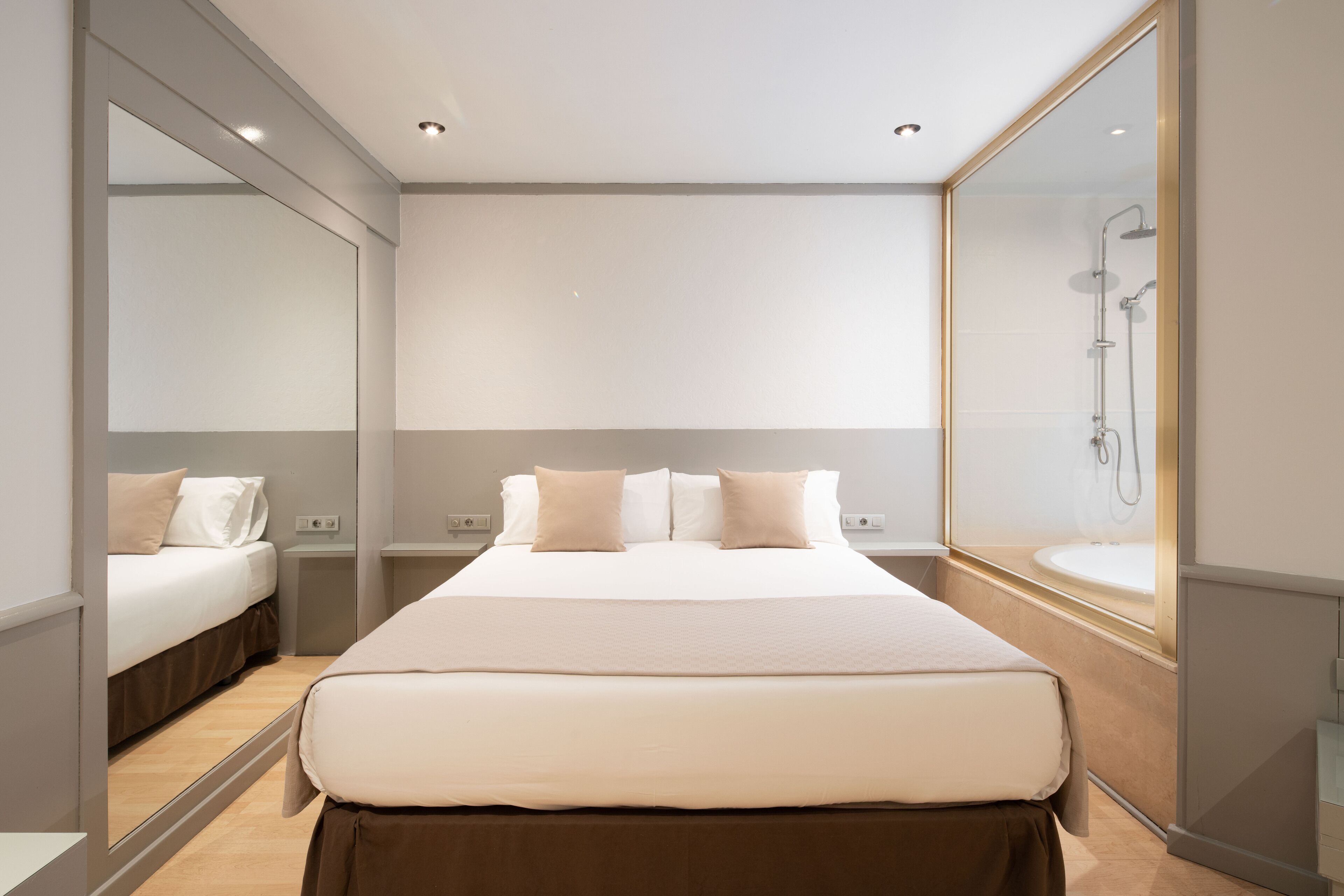 premium room | 1 bedroom, free wifi, bed sheets