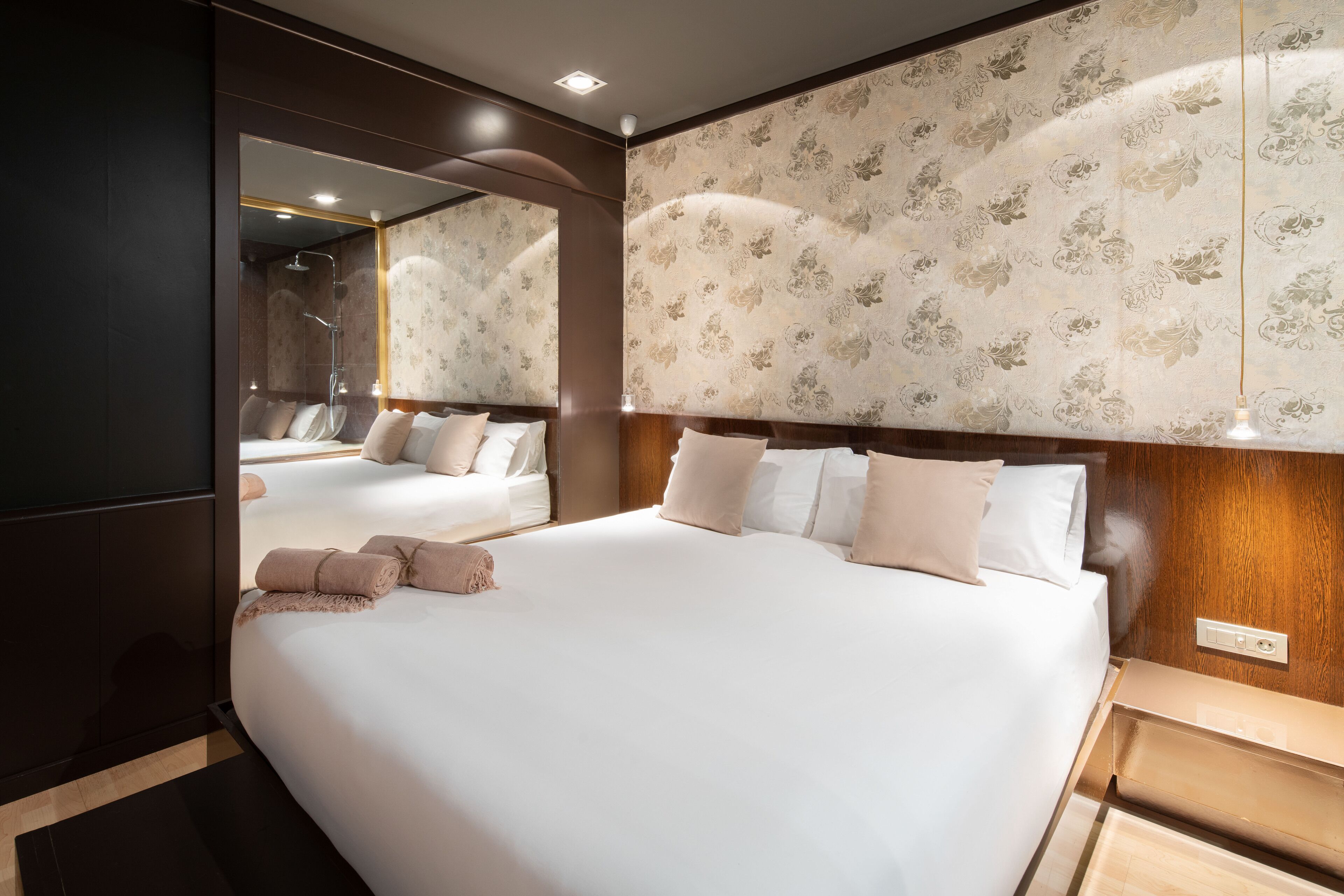 premium room | 1 bedroom, free wifi, bed sheets