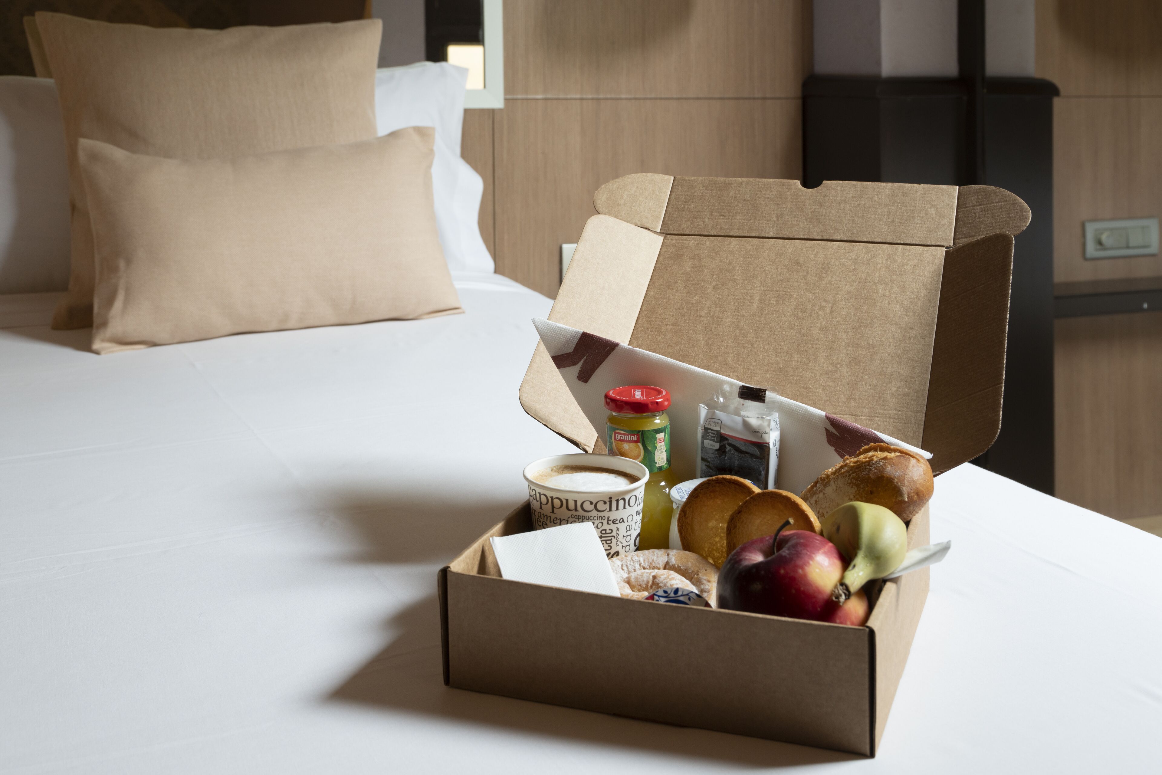 daily to-go breakfast (eur 7.50 per person)