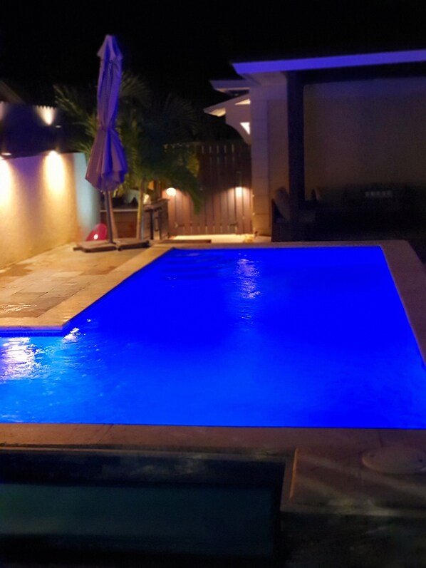 Piscine extérieure