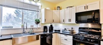 Stately home by Spirit Lake in Menahga