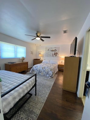 2 Schlafzimmer, Bügeleisen/Bügelbrett, Reisekinderbett, kostenloses WLAN