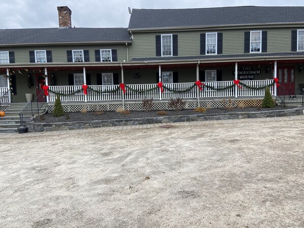 Exterior - Stagecoach House Inn (Richmond)