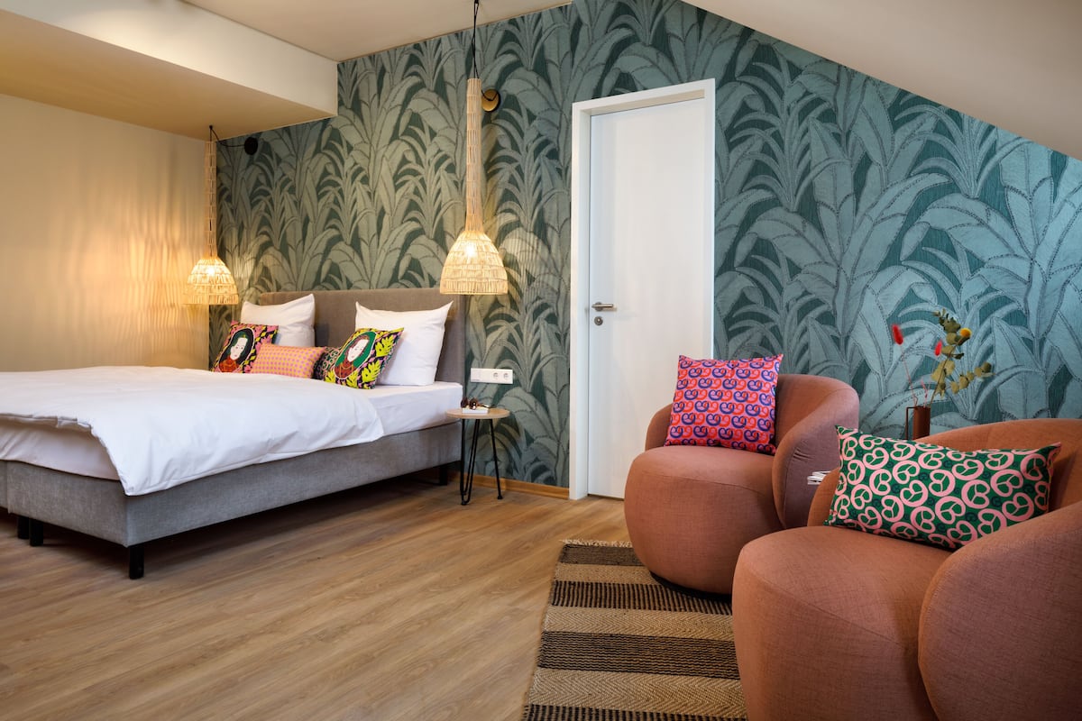 Deluxe-Doppelzimmer | 1 Schlafzimmer, Allergikerbettwaren, Zimmersafe, Schreibtisch