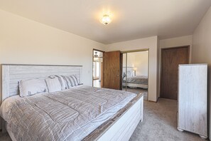 3 chambres, bureau, fer et planche à repasser, Wi-Fi gratuit