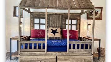 5 dormitorios, escritorio, tabla de planchar con plancha y wifi gratis