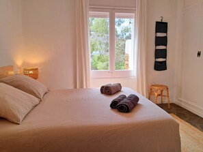 4 Schlafzimmer, Bügeleisen/Bügelbrett, kostenloses WLAN, Bettwäsche