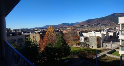 Las Margas. Golf. Bicycle. Skiing. Swimming pool.
