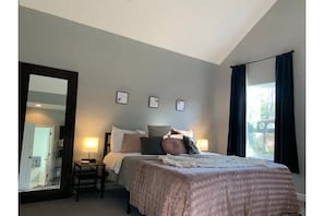 4 Schlafzimmer, Bügeleisen/Bügelbrett, Internetzugang, Bettwäsche