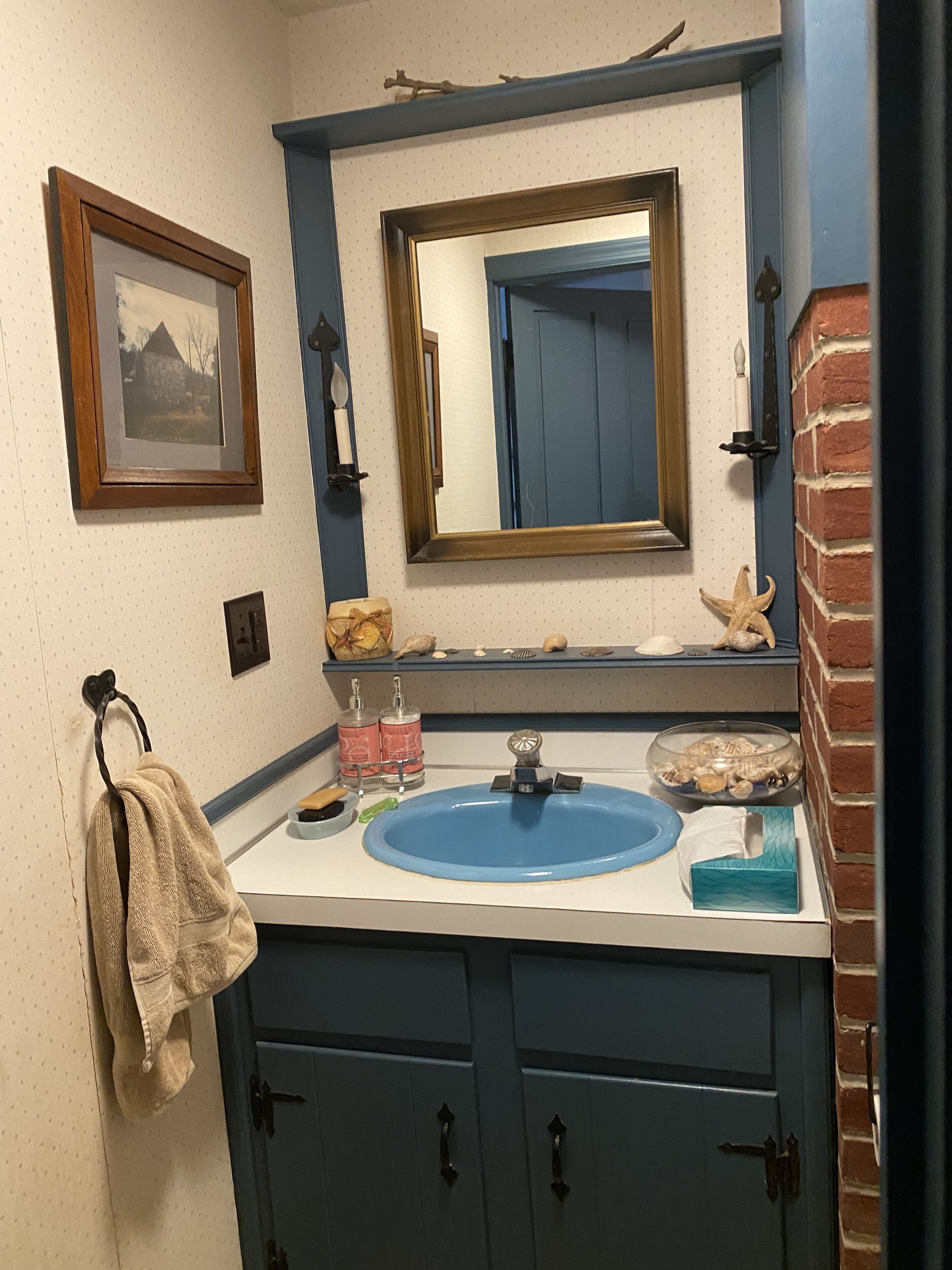 Lovely Historic Home at the edge of Strasburg - East Wing