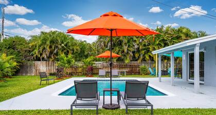 Spacious 5 BR with Large Pool, 13 min to the Ocean