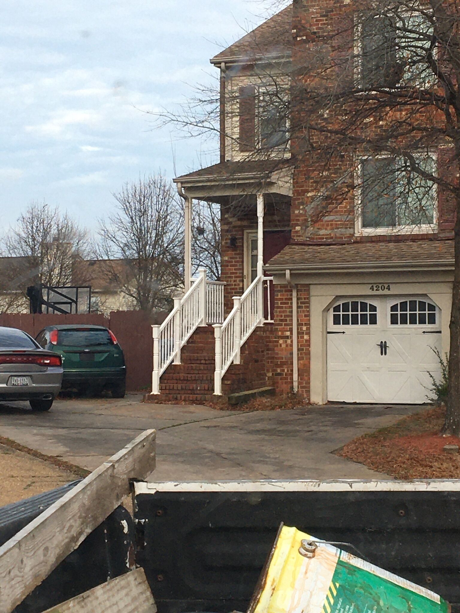 Town central Townhome large yard Big Deck