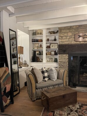 Interior - Historic inn completely renovated. Stylish and cozy. (Spruce Creek)