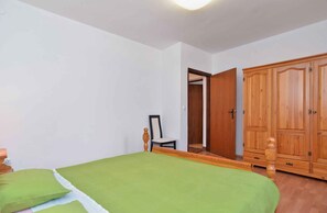 3 bedrooms, WiFi - Holiday home mit Klimaanlage und Terrasse (Premantura)