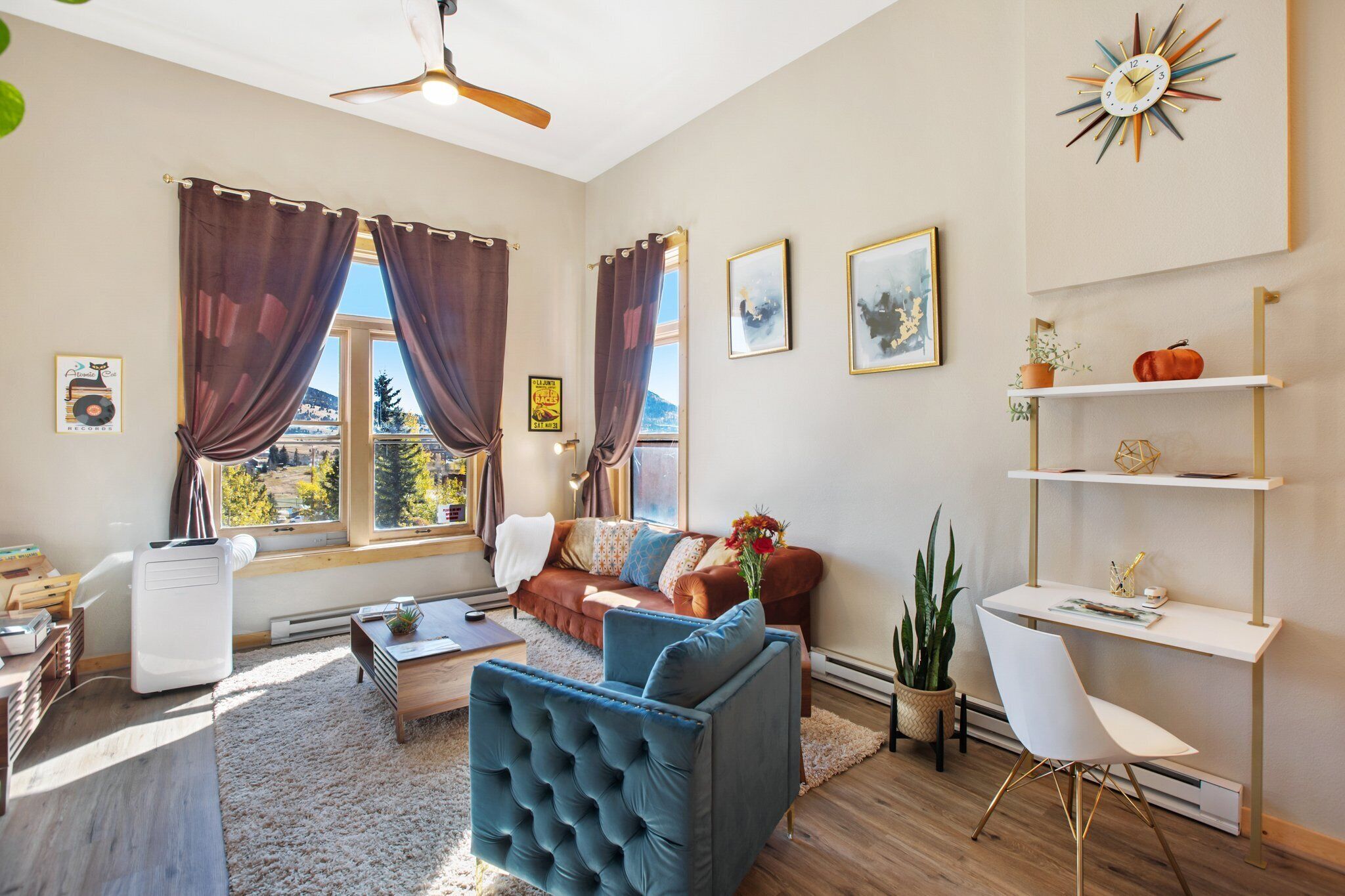 Page 1-Mid-Century Modern Vacation Rental With Mountain View