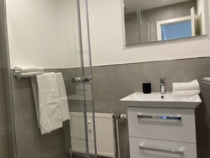 Dusche, Haartrockner
