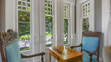 Spielezimmer