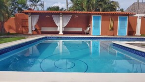 Alberca al aire libre 