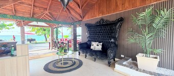 Solaz Boutique Hotel