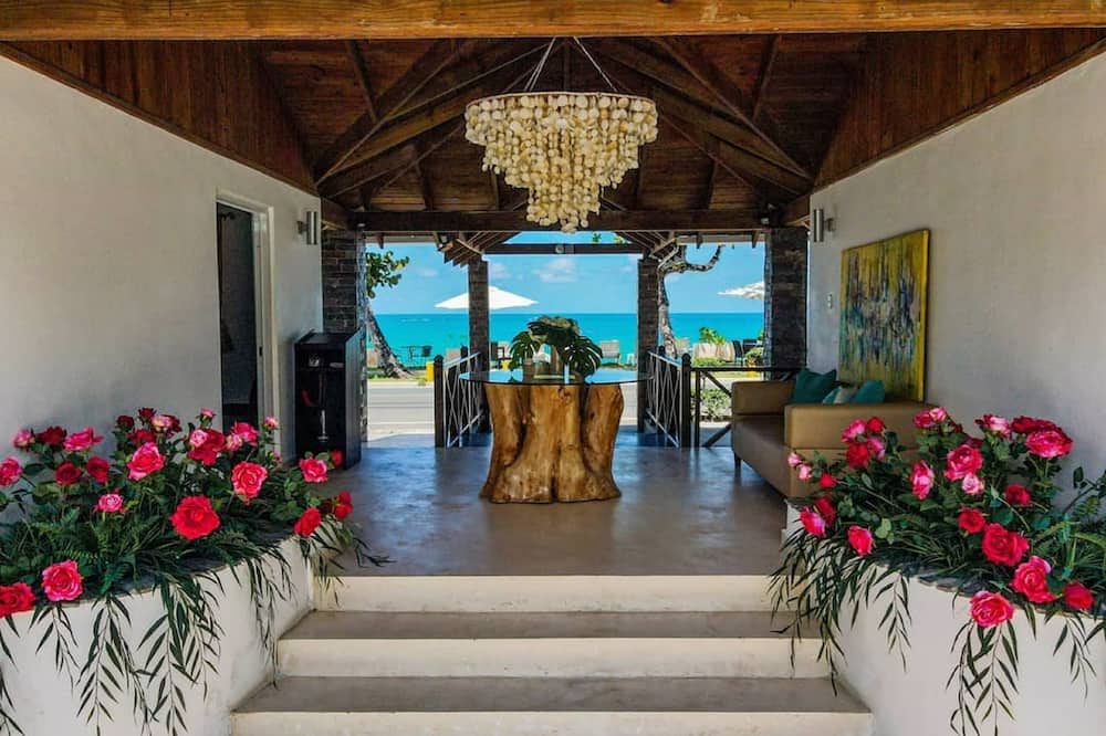 Solaz Boutique Hotel