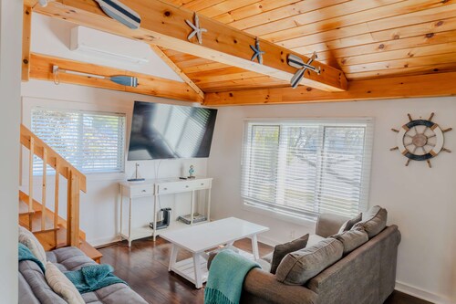 Quietside Hideaway @Acadia National Park, A/C, Seafood, Fire pit, sleeps 12