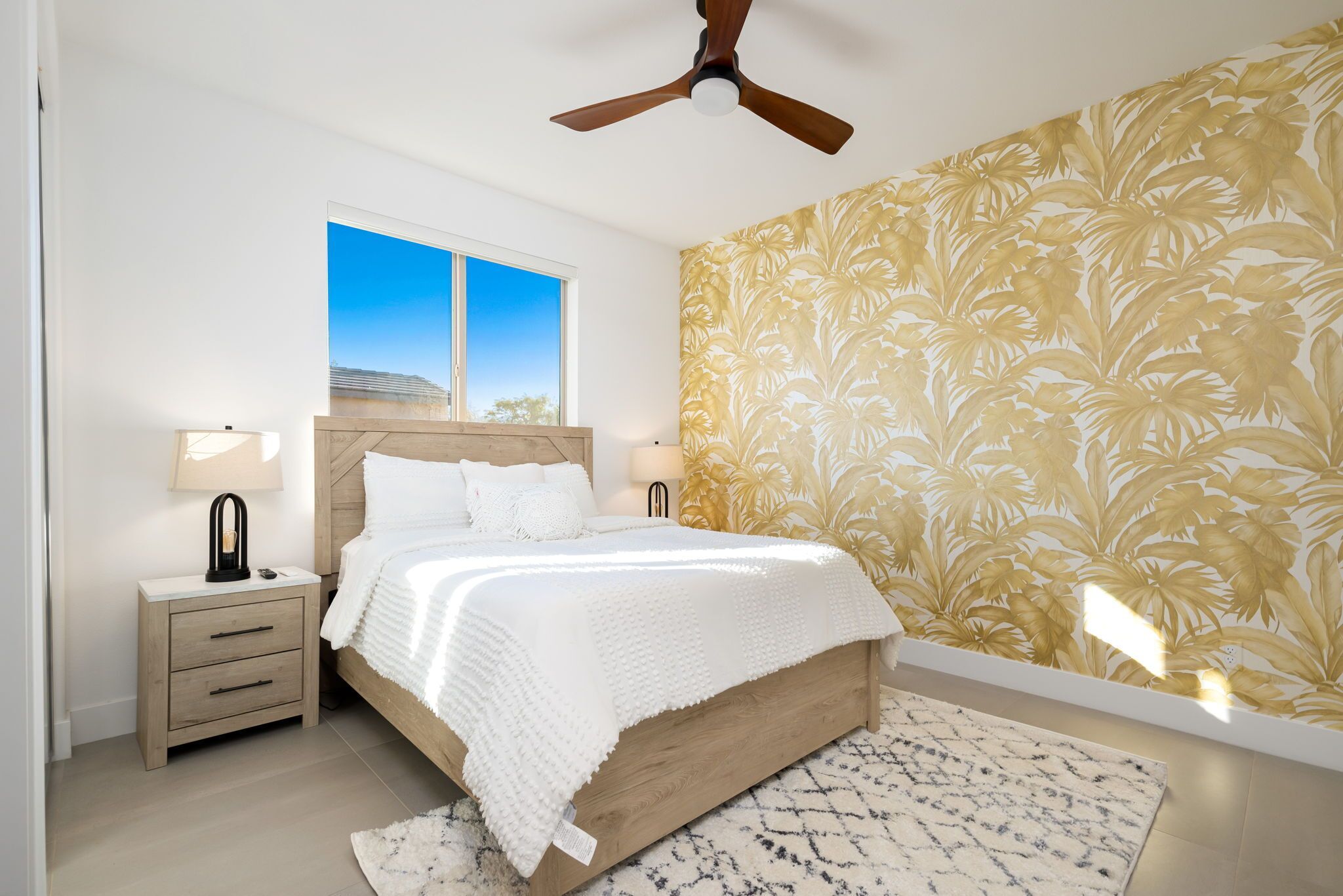 The Zen Villa, Walk to Festivals,Luxury Oasis Retreat, Pool & Spa, 3 bed, 3 bath