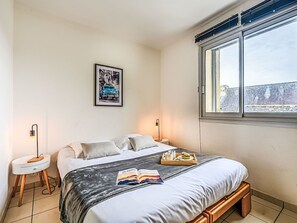 1 Schlafzimmer, Reisekinderbett, WLAN, Bettwäsche
