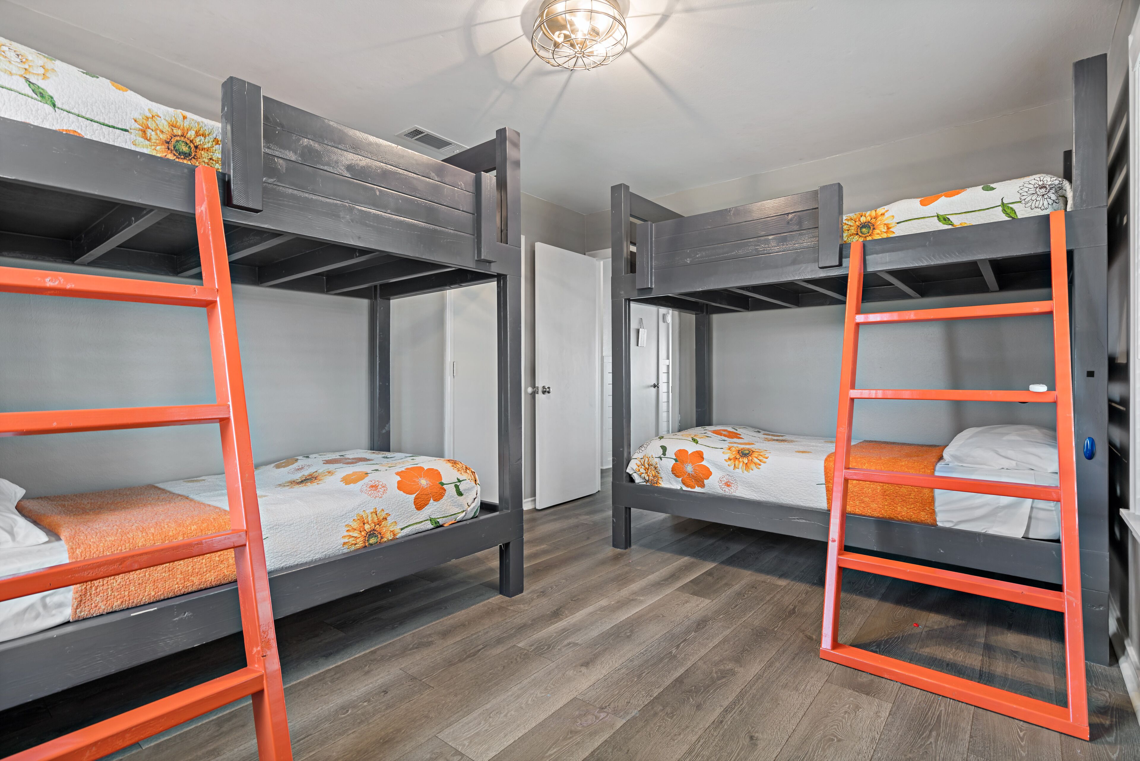 The Bellevue Cottage