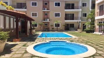 Alberca al aire libre