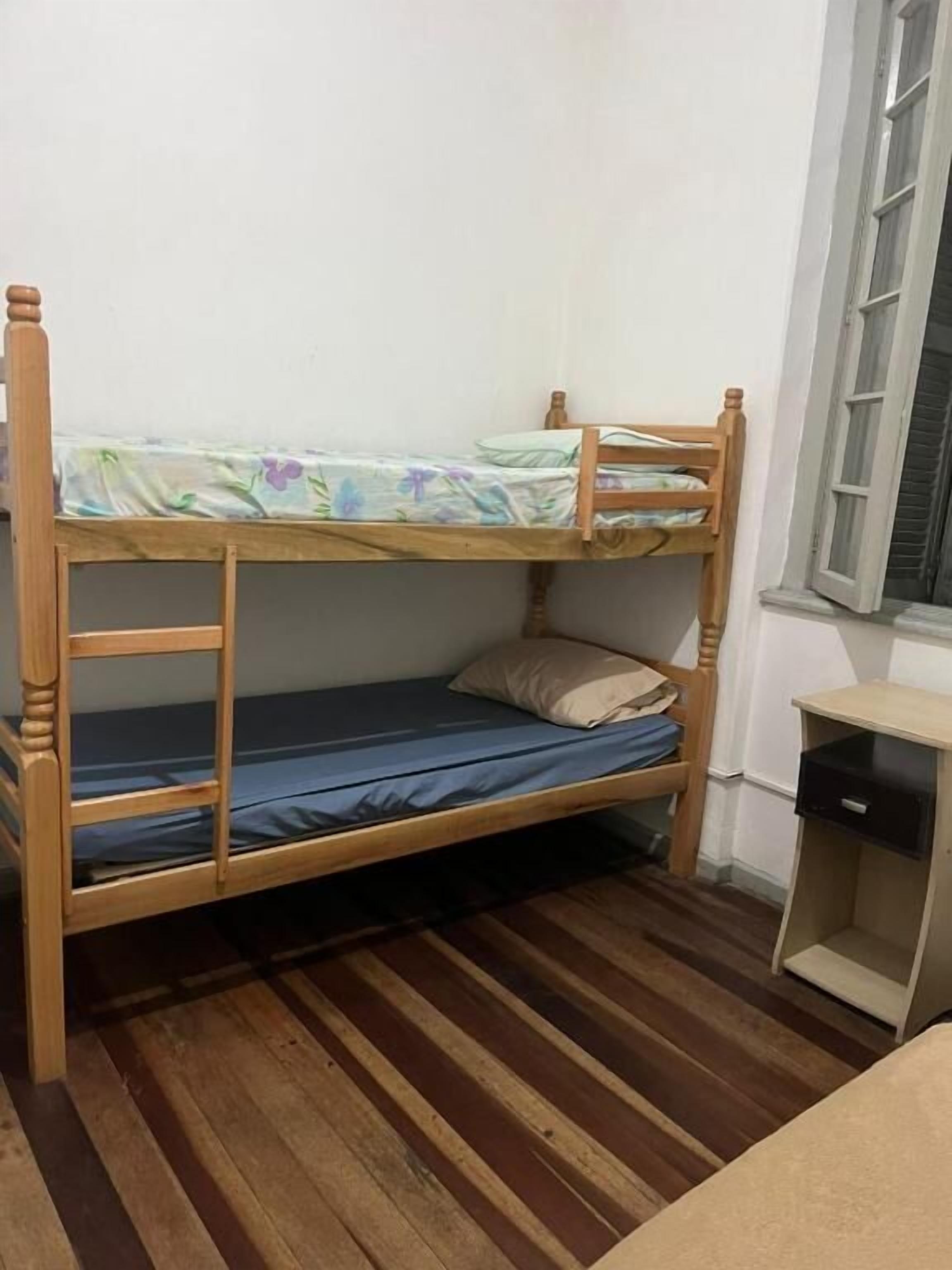 Basic-Vierbettzimmer | Kostenloses WLAN