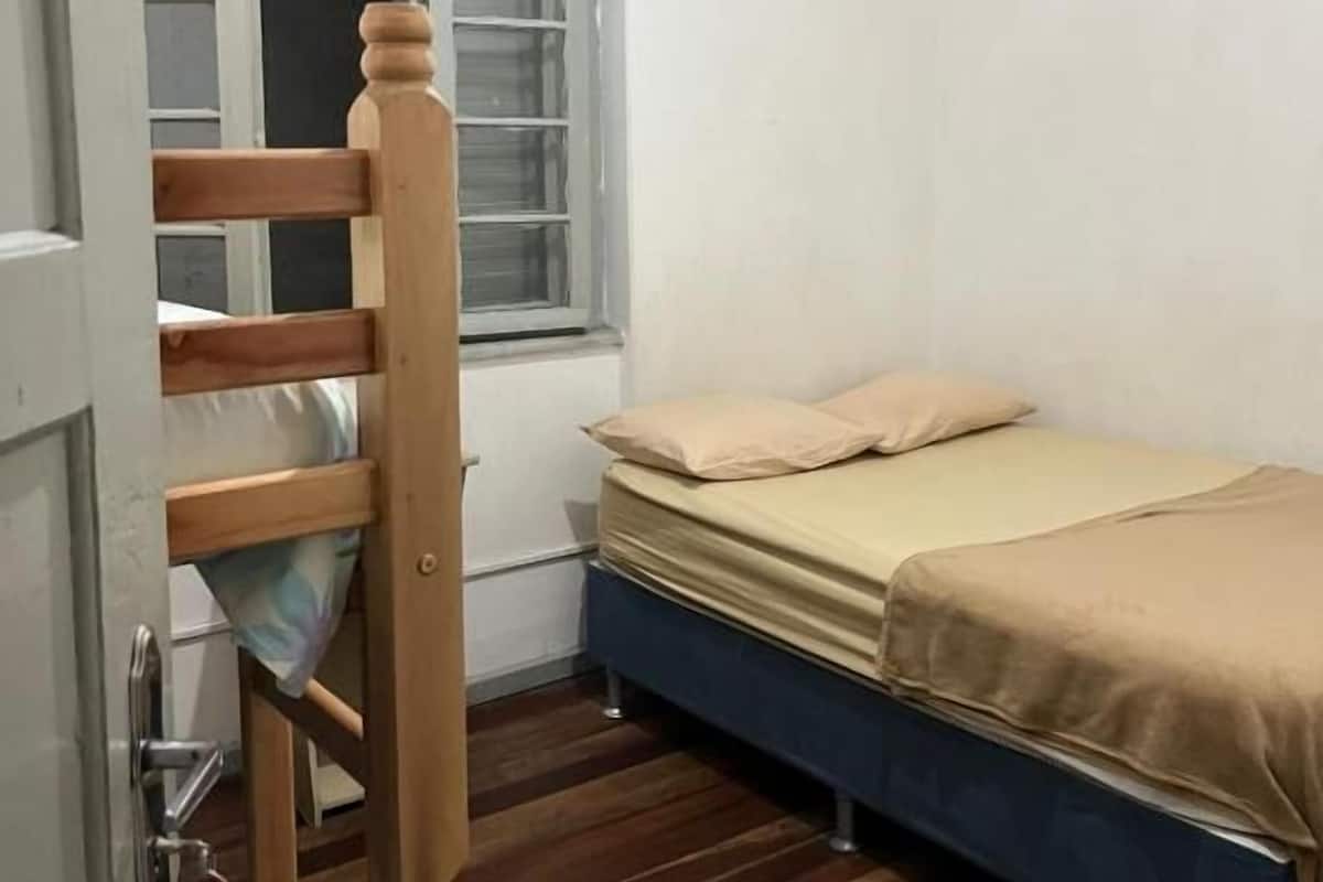 Basic-Vierbettzimmer