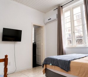 Free WiFi - Pousada&Hostel Bahia (Porto Alegre)