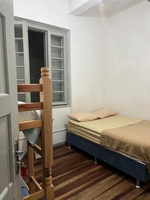Free WiFi - Pousada&Hostel Bahia (Porto Alegre)