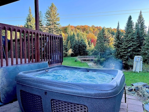 Genesis SPA and FOYER