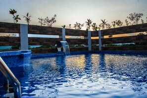 Indoor pool - Hotel Papagayo Boutique (Morales)