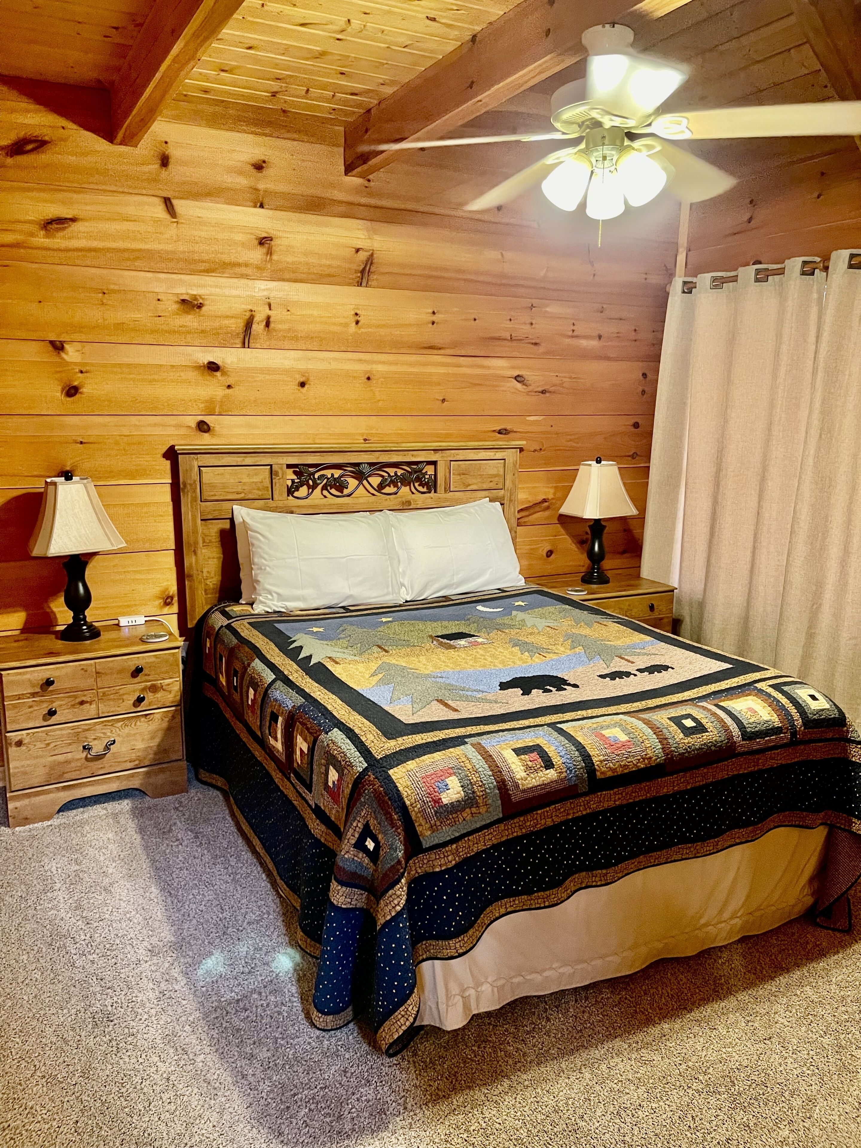 2 bedrooms, bed sheets