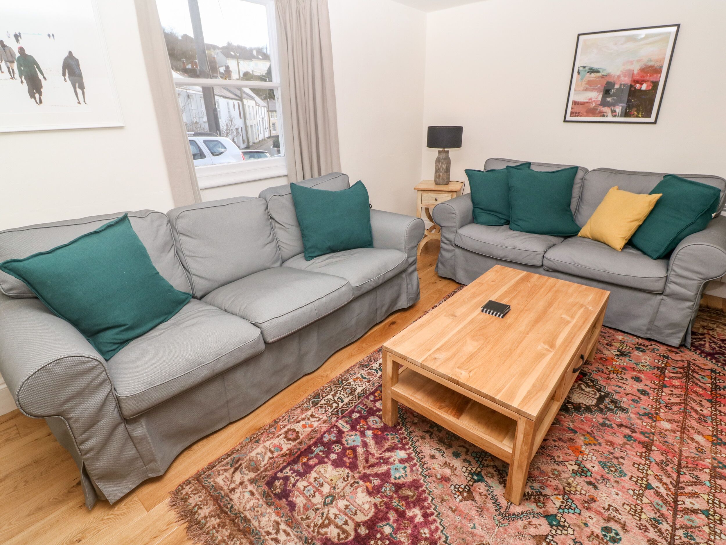 WIDGEONS KEEL, pet friendly, character holiday cottage in Flushing