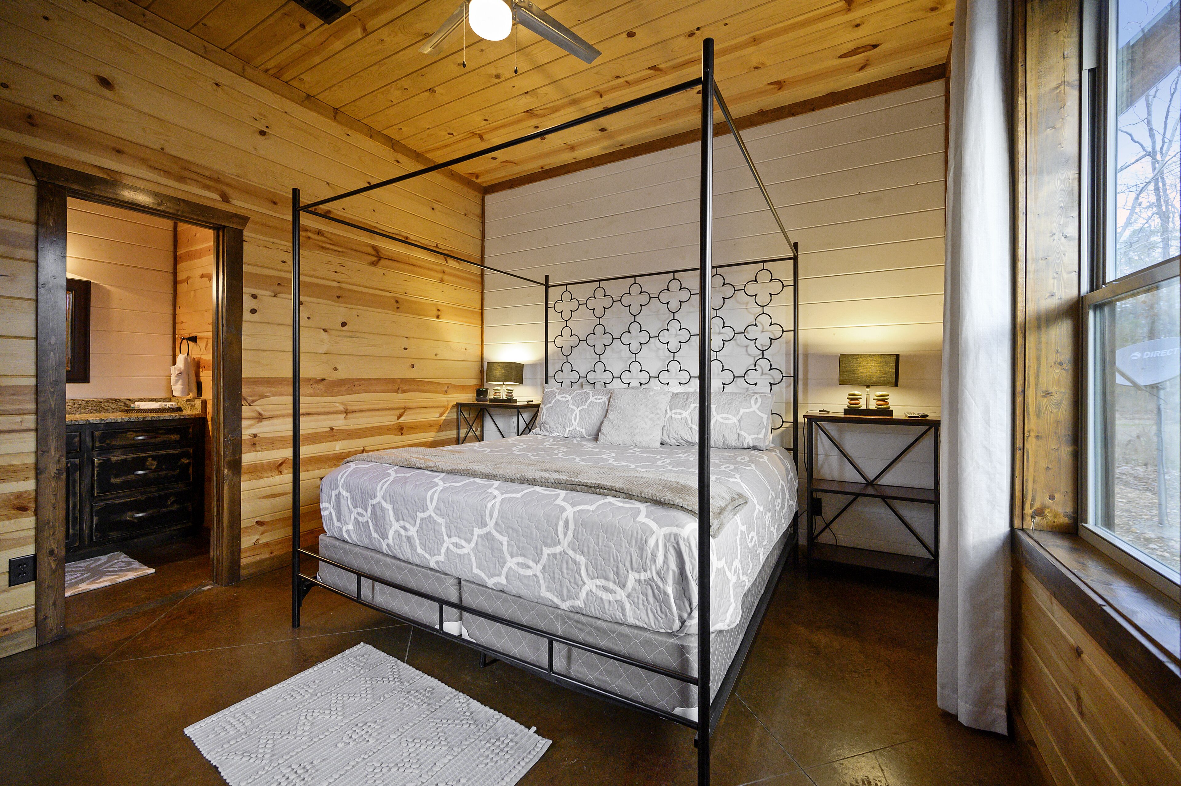 The Great Escape⭐ PremiumCabin⭐ KIDS FAVE OutdoorPlay EVCharger/BoatParking/Tub/