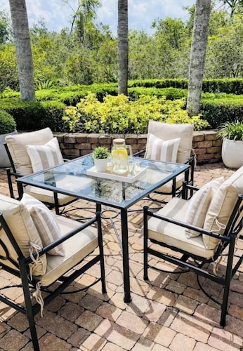 Peaceful Retreat with Lake Access