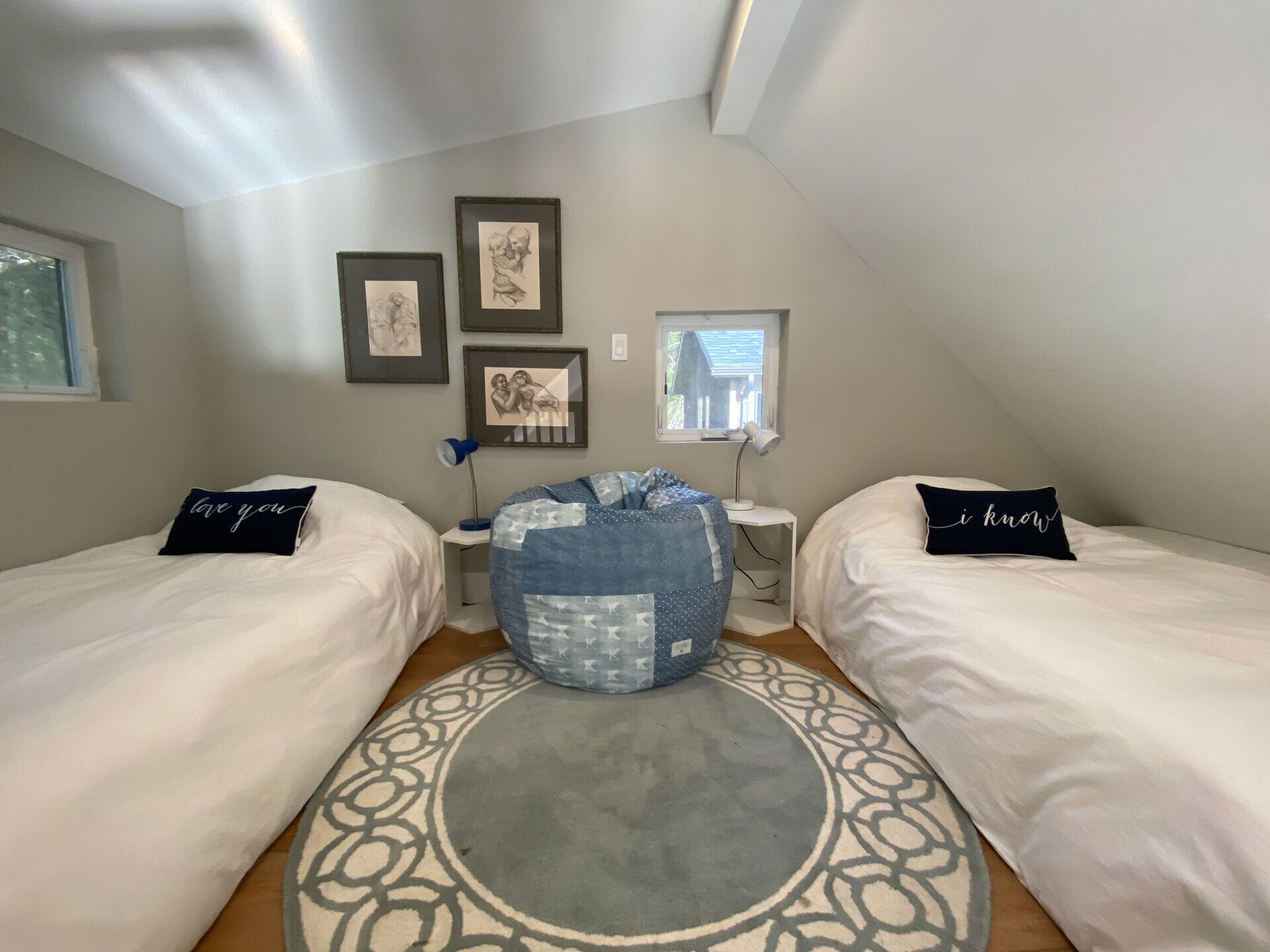 Bob Creek Studio - across from Bob Creek Beach, Forest.