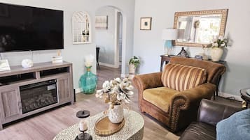 Smart TV, caminetto