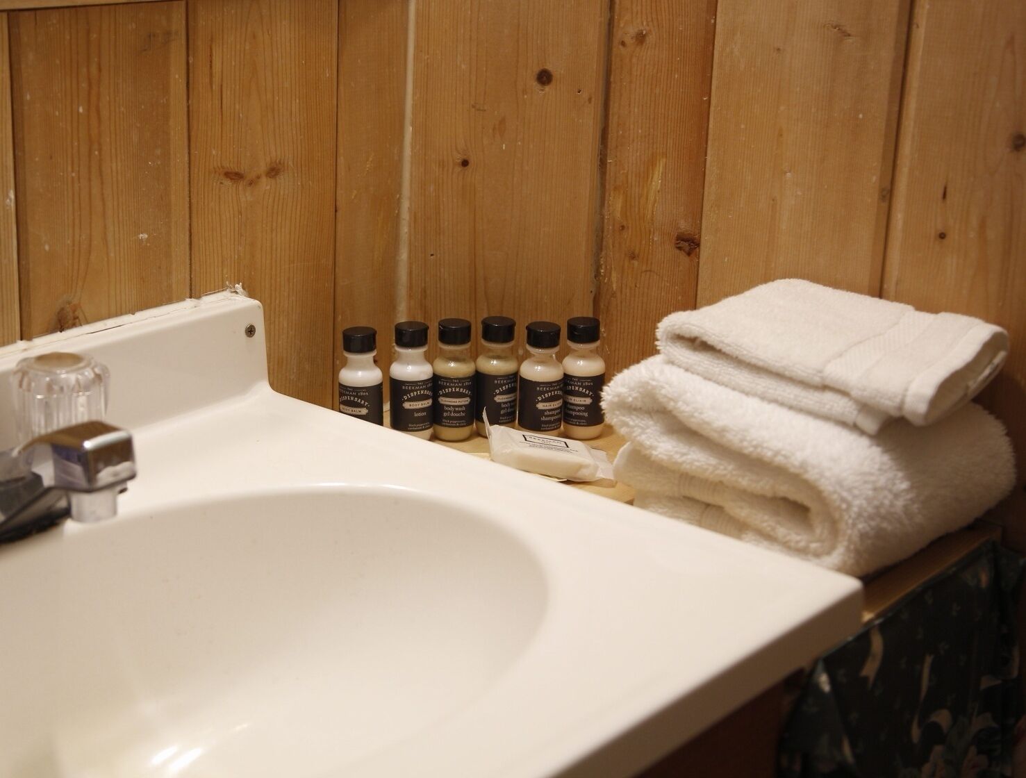 Shower, towels, soap, shampoo